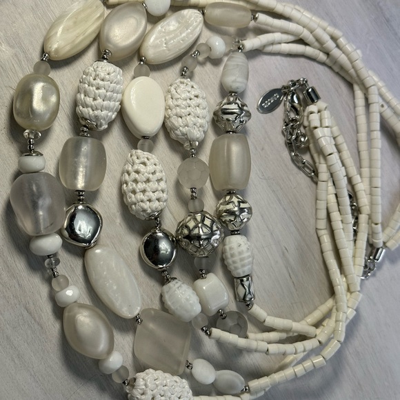 Chicos, necklace to white and silver, multi strand necklace, unique and stunning - Picture 10 of 13